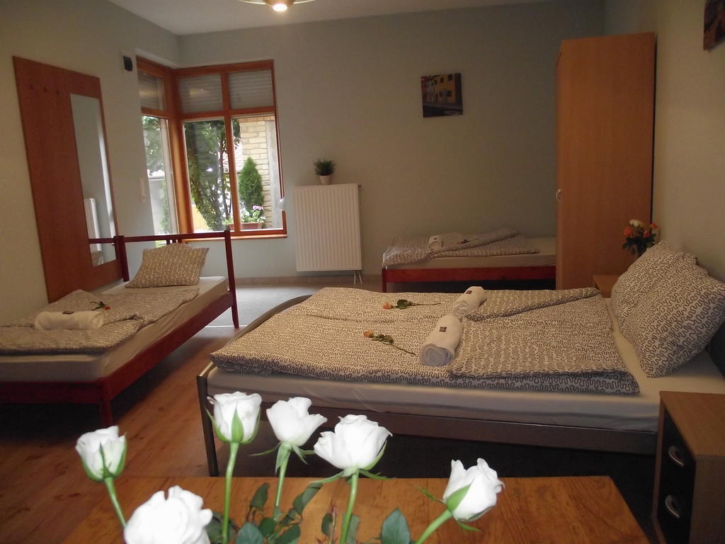 Mediterrán Vendégház Kecskemét Quarto foto